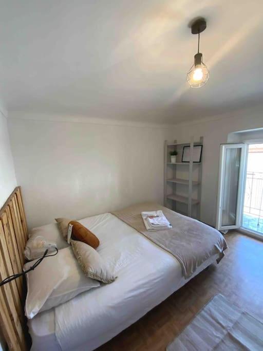 ניס Appartement Typique Nicois En Plein Centre Ville מראה חיצוני תמונה